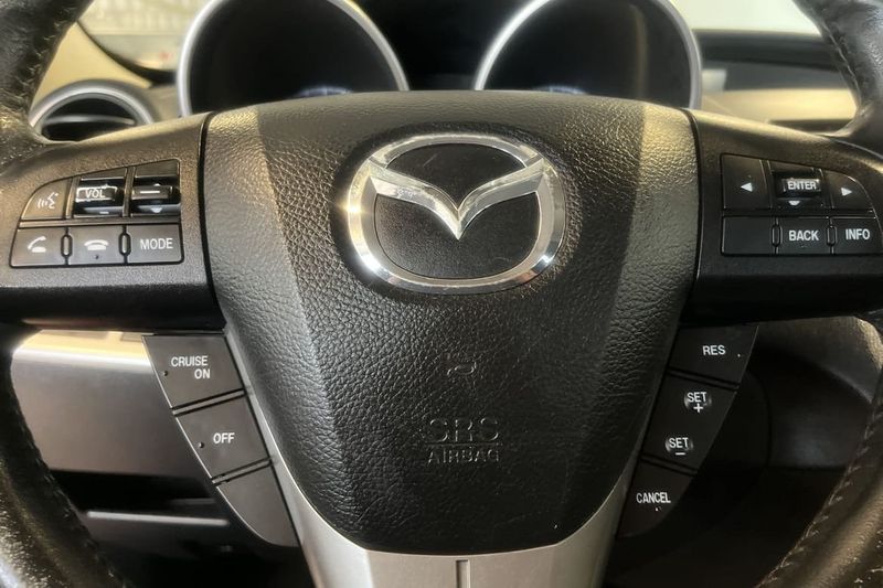 Mazda 3 bild 4