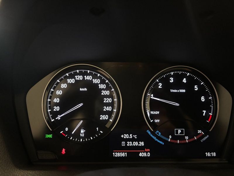 BMW 118 bild 9