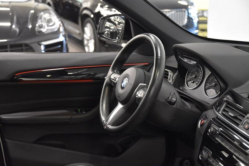BMW X1 bild 8