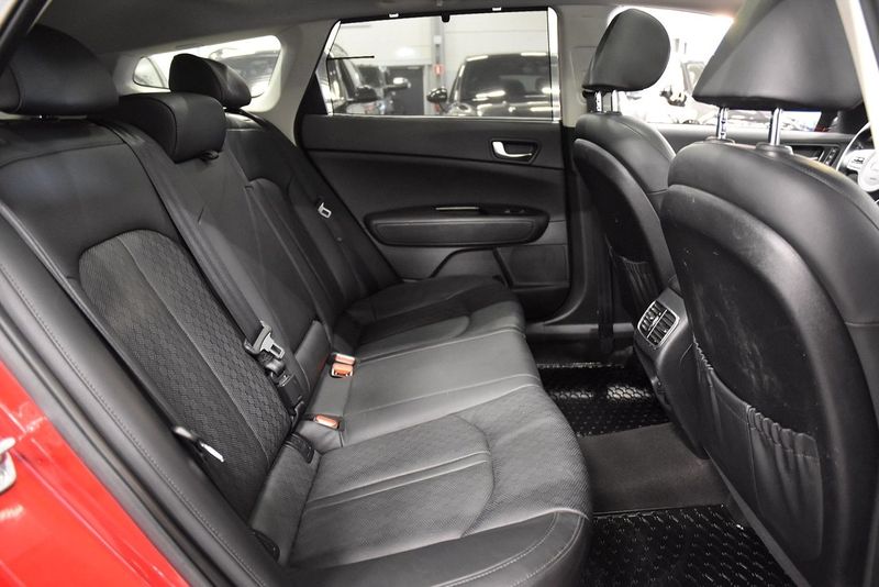 Kia Optima bild 14