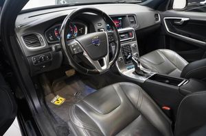 Volvo V60 bild 2