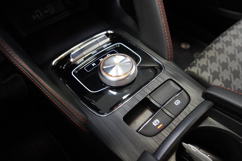 MG ZS EV bild 4
