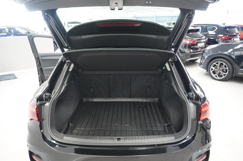 Audi Q3 bild 15