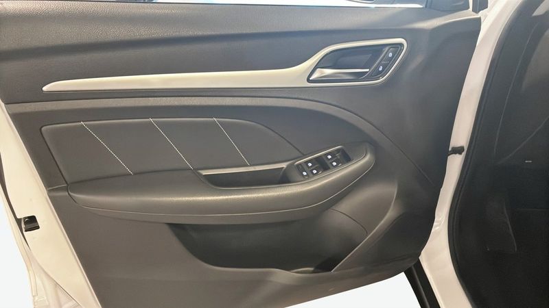 MG ZS EV bild 11