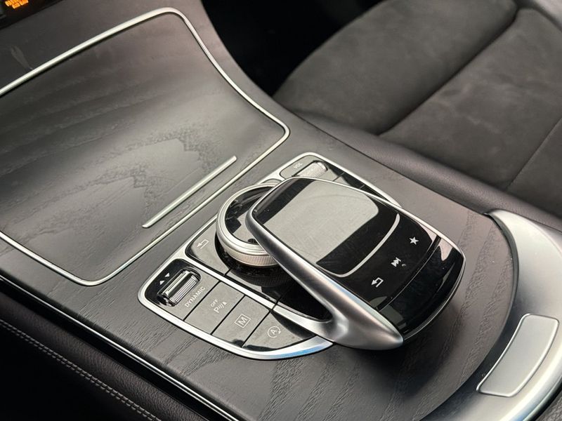 Mercedes GLC220 bild 23