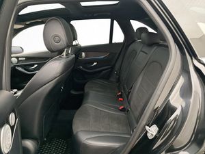Mercedes GLC220 bild 14