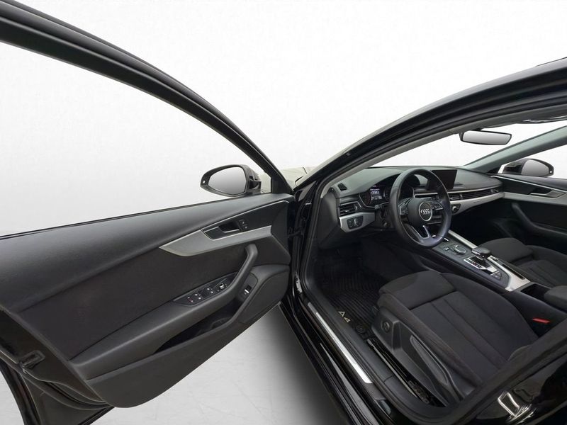Audi A4 bild 8