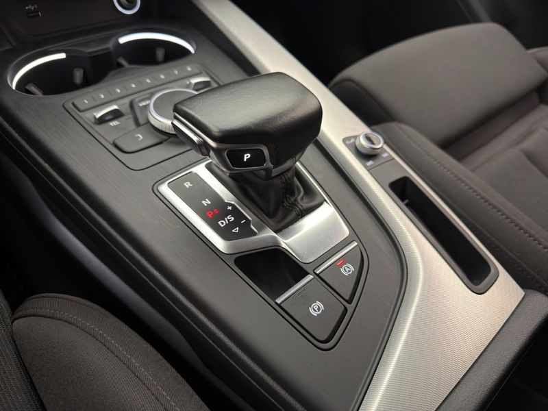 Audi A4 bild 24