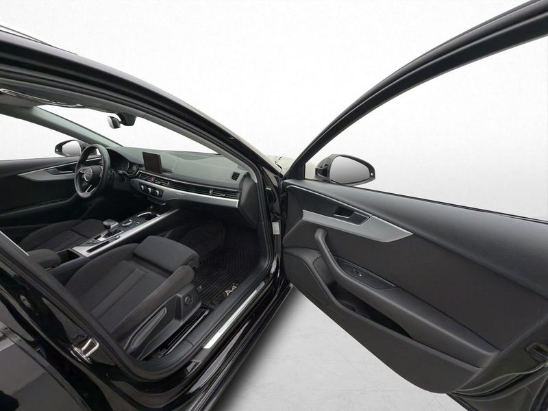 Audi A4 bild 12
