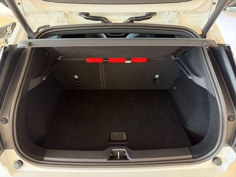Volvo EX30 bild 17