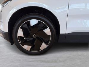 Volvo EX30 bild 8