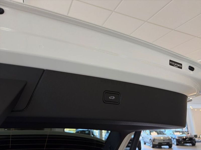 Volvo EX30 bild 18