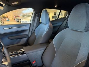 Volvo EX30 bild 10