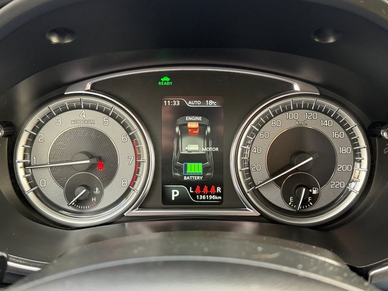 Suzuki Vitara bild 16