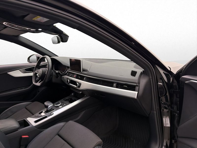Audi A4 bild 14
