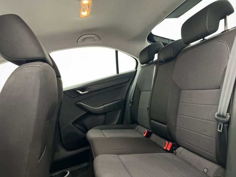 Skoda Rapid bild 16