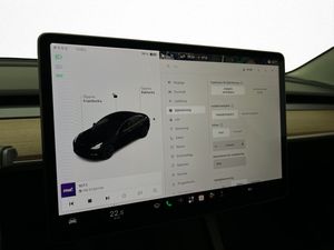 Tesla Model 3 bild 27