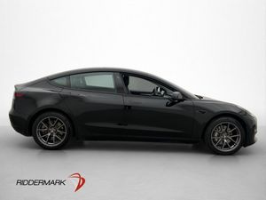 Tesla Model 3 bild 10