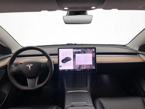 Tesla Model 3 bild 13