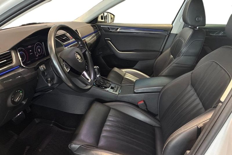 Skoda Superb bild 11