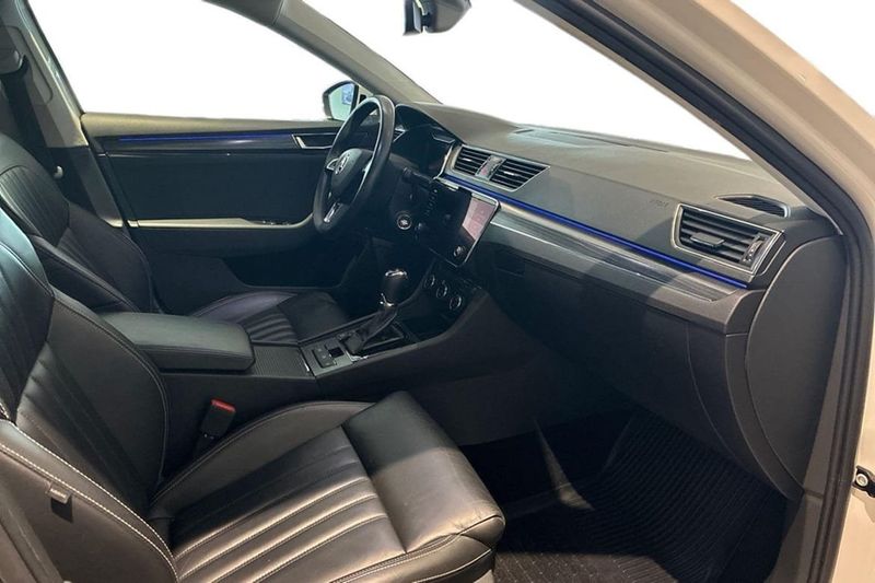 Skoda Superb bild 10