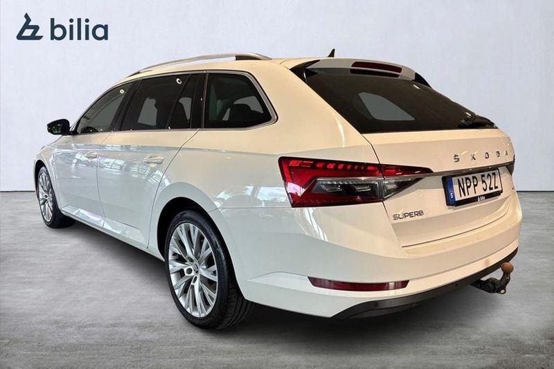 Skoda Superb bild 2