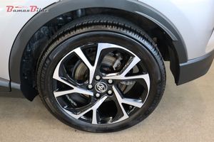 Toyota C-HR bild 14