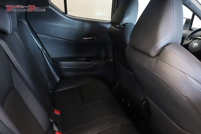 Toyota C-HR bild 12