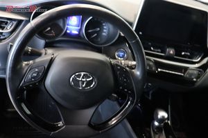 Toyota C-HR bild 10
