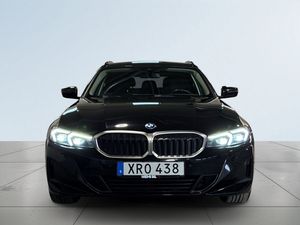 BMW 330 bild 2