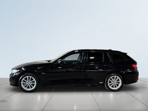 BMW 330 bild 4