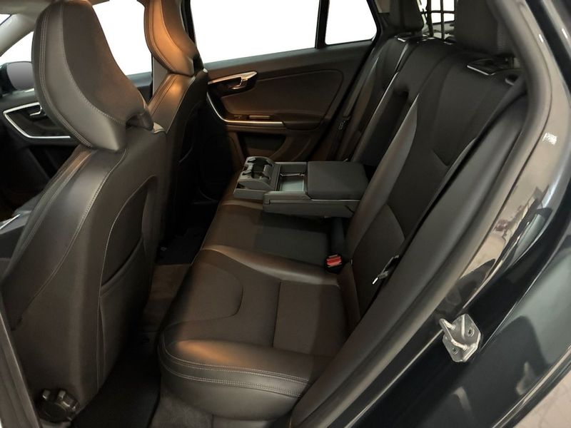 Volvo V60 bild 6