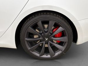 Tesla Model 3 bild 32