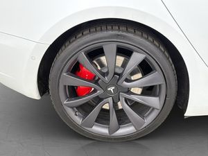 Tesla Model 3 bild 33