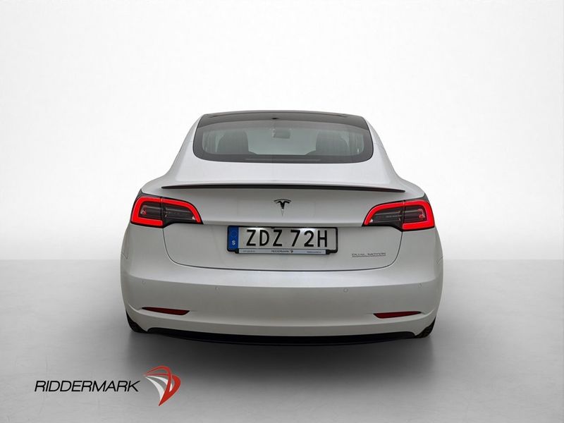 Tesla Model 3 bild 8