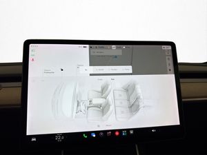 Tesla Model 3 bild 26