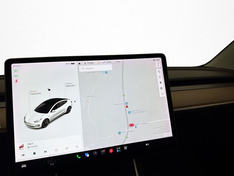 Tesla Model 3 bild 22