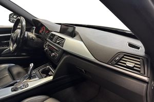 BMW 320 bild 14