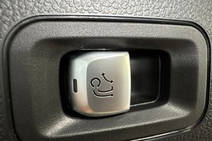 Mercedes GLC220 bild 16