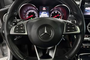 Mercedes GLC220 bild 6