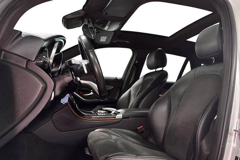 Mercedes GLC220 bild 11