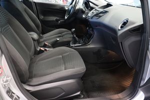 Ford Fiesta bild 9