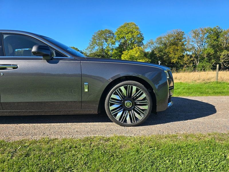 Rolls-Royce Ghost bild 8