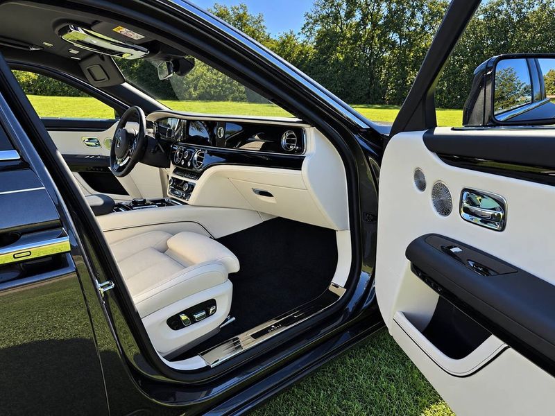 Rolls-Royce Ghost bild 10