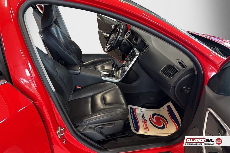 Volvo V60 bild 8