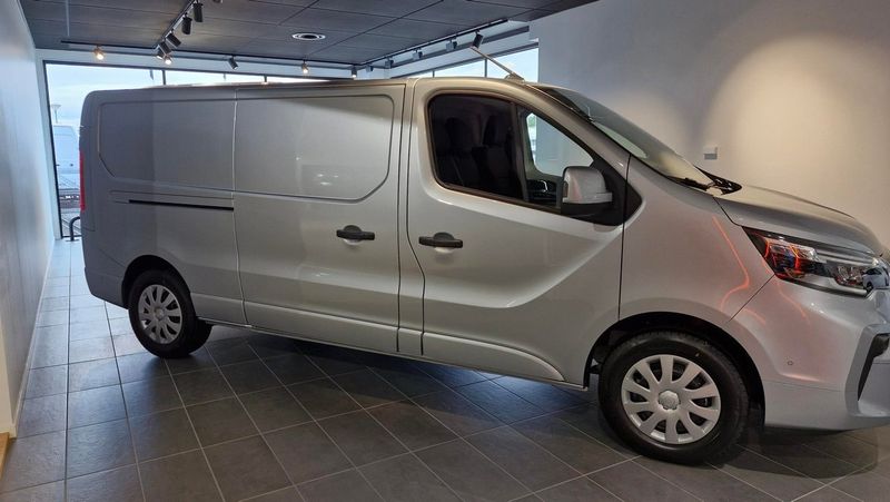 Nissan Primastar bild 2