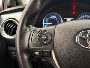 Toyota Auris bild 14