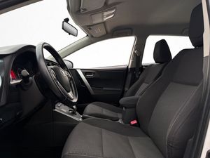 Toyota Auris bild 11