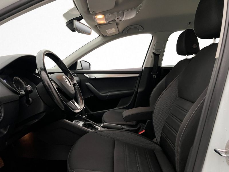 Skoda Octavia bild 12