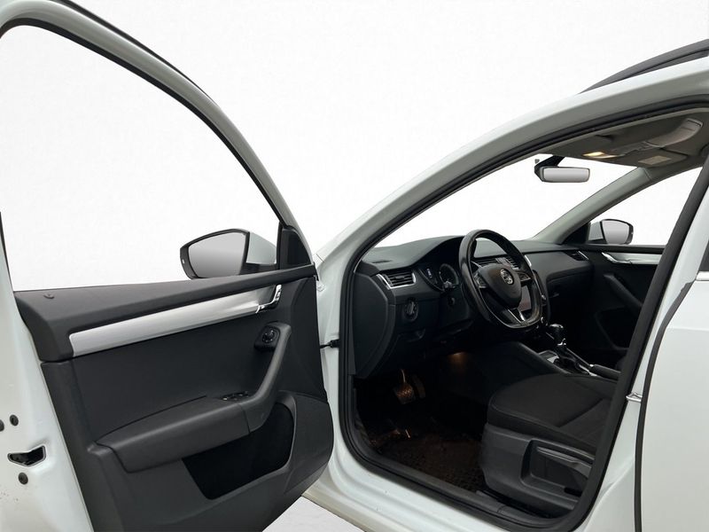 Skoda Octavia bild 11